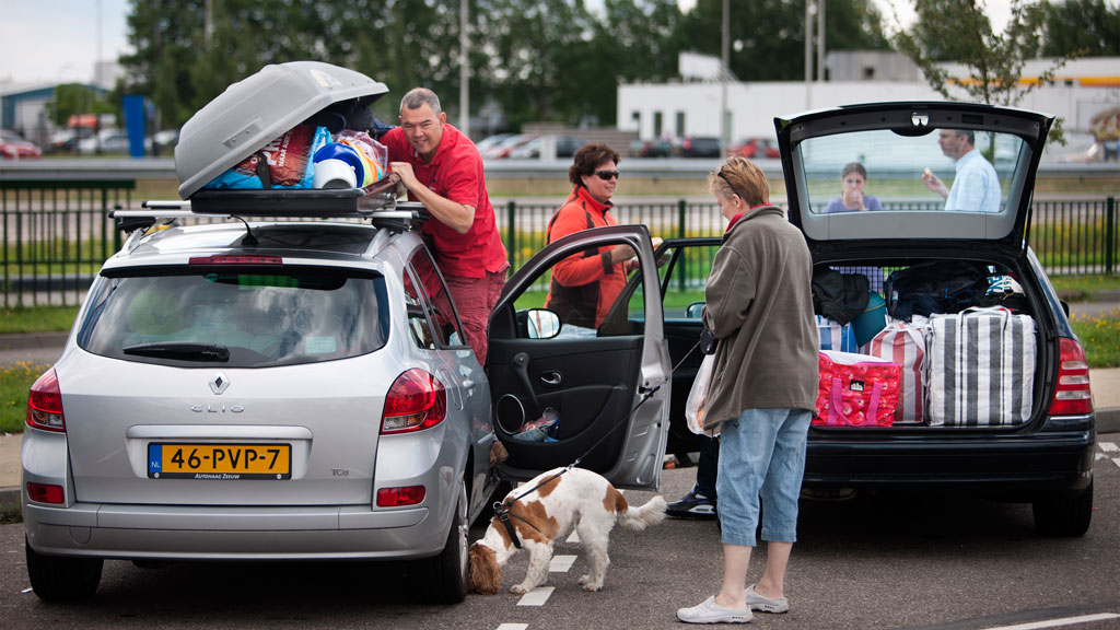 Eén op de drie dit jaar niet op vakantie