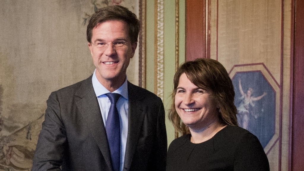 Lilianne Ploumen (r), destijds minister, zegt ook niet over de burgerdoden te zijn geïnformeerd.