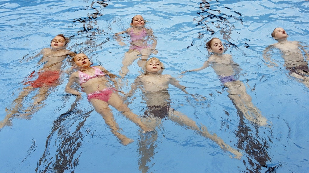 Eerste onderzoek naar terugkeer schoolzwemmen: kosten ruim 200 miljoen