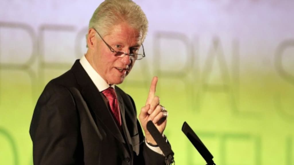 'Bill Clinton was op feestjes van Jeffrey Epstein'