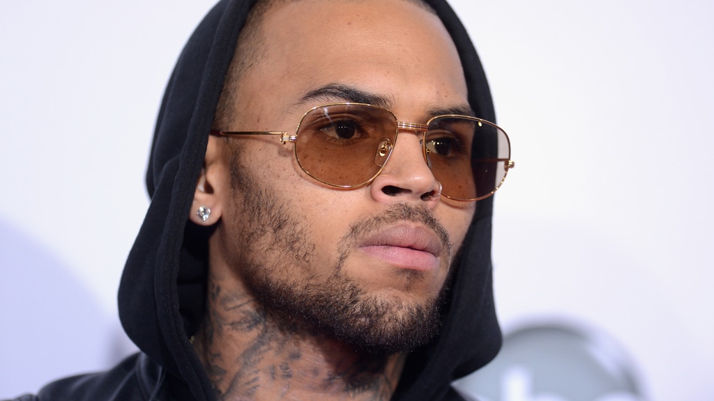Chris Brown niet aanwezig bij hoorzitting verkrachtingszaak