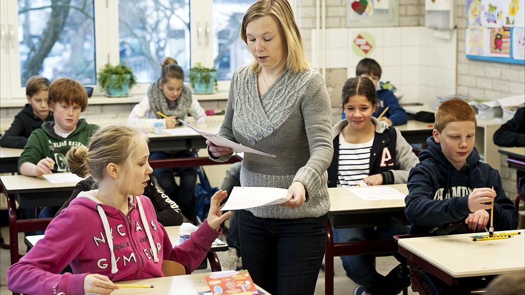 Lerarentekort op basisscholen steeds nijpender: 1 op de 5 vacatures niet vervuld