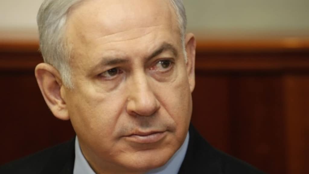 Premier Netanyahu aangeklaagd voor corruptie: 'Een coup!'