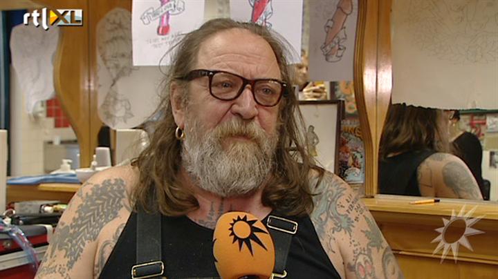 Henk Schiffmacher zet liefdestattoos