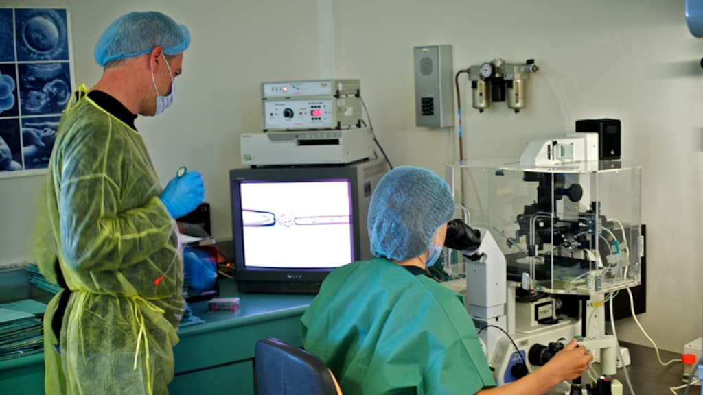 Embryo's kweken voor onderzoek? 'Mensen mogen niet gebruikt worden om mee te knutselen'