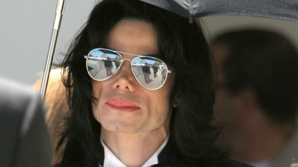 Michael Jackson-advertenties van bussen Londen gehaald