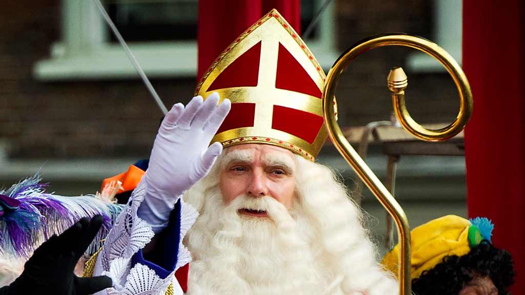 Minder mensen vieren sinterklaas door corona, alle ballen op kerst