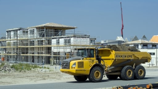 Minister grijpt in als gemeenten afspraken woningbouw niet nakomen