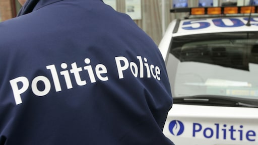 Zes gewonden bij zware kettingbotsing vlak over de grens