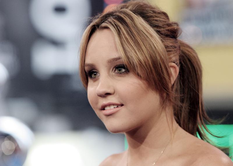 'Ouders Amanda Bynes blij met opname'
