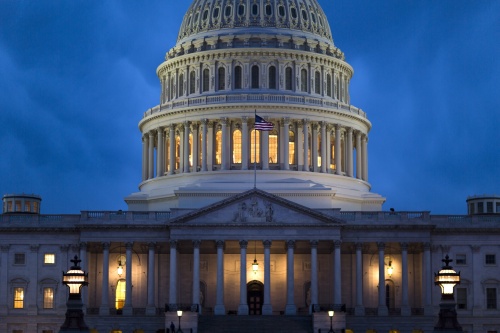 Zowel Senaat als Huis van Afgevaardigden in Republikeinse handen