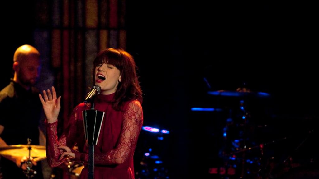 Florence Welch stopt concert om ruzie te sussen
