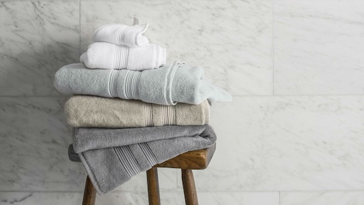 Met deze tips worden je handdoeken weer zacht zónder droger