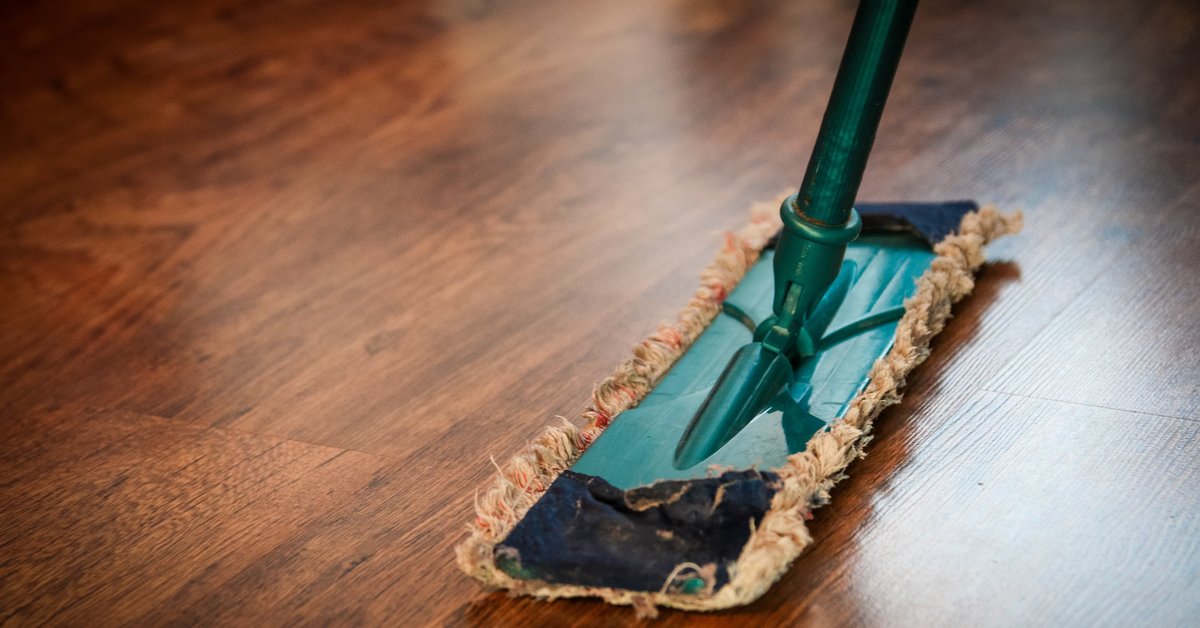 kots verwijderen uit vloerbedekking