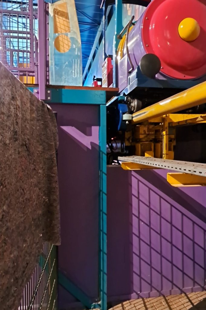 De situatie bij de Toos-Express: hier viel Willy naar beneden.